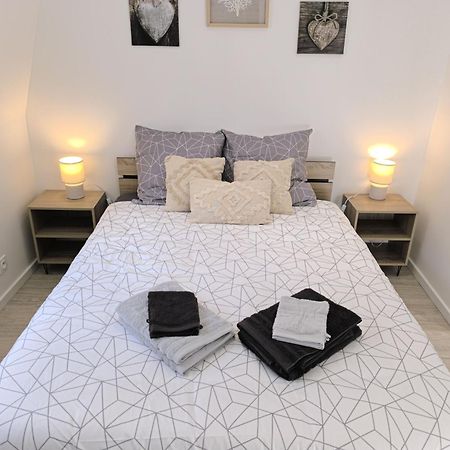 "Modern Cosy" Hyper Centre Villa แบร์เนย์ ภายนอก รูปภาพ