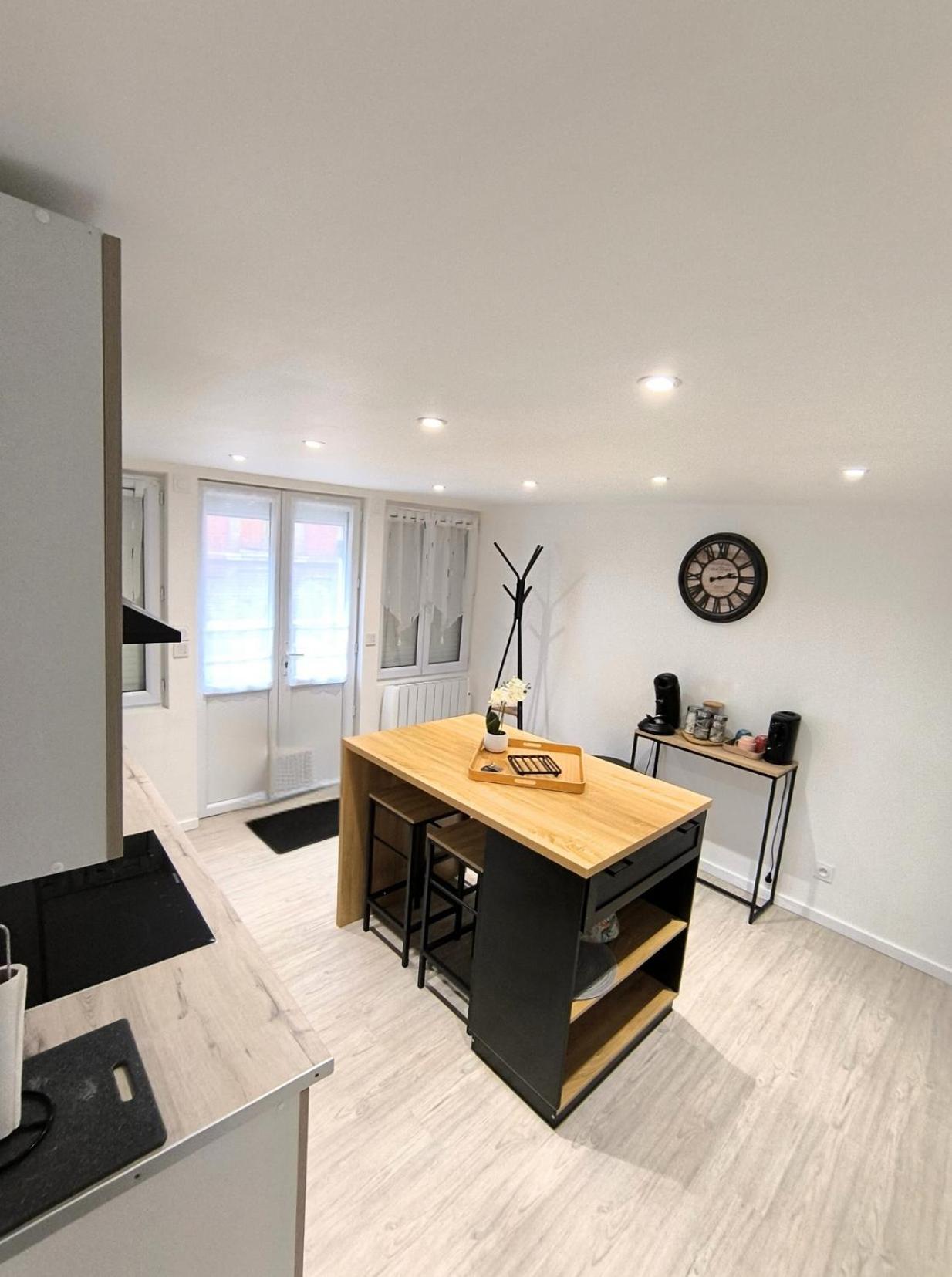 "Modern Cosy" Hyper Centre Villa แบร์เนย์ ภายนอก รูปภาพ